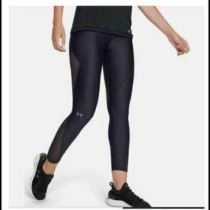 Under Armour Heat Gear leggings in black mesh side